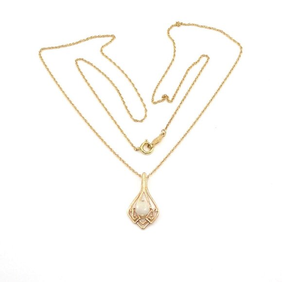 14K Yellow Gold Opal Necklace 20.5